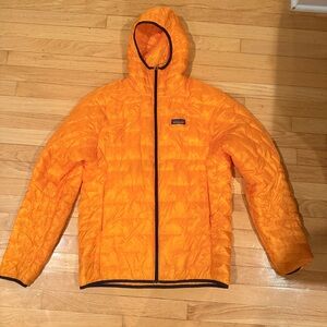 Patagonia Nano Puff Hoody   Orange Men’s medium